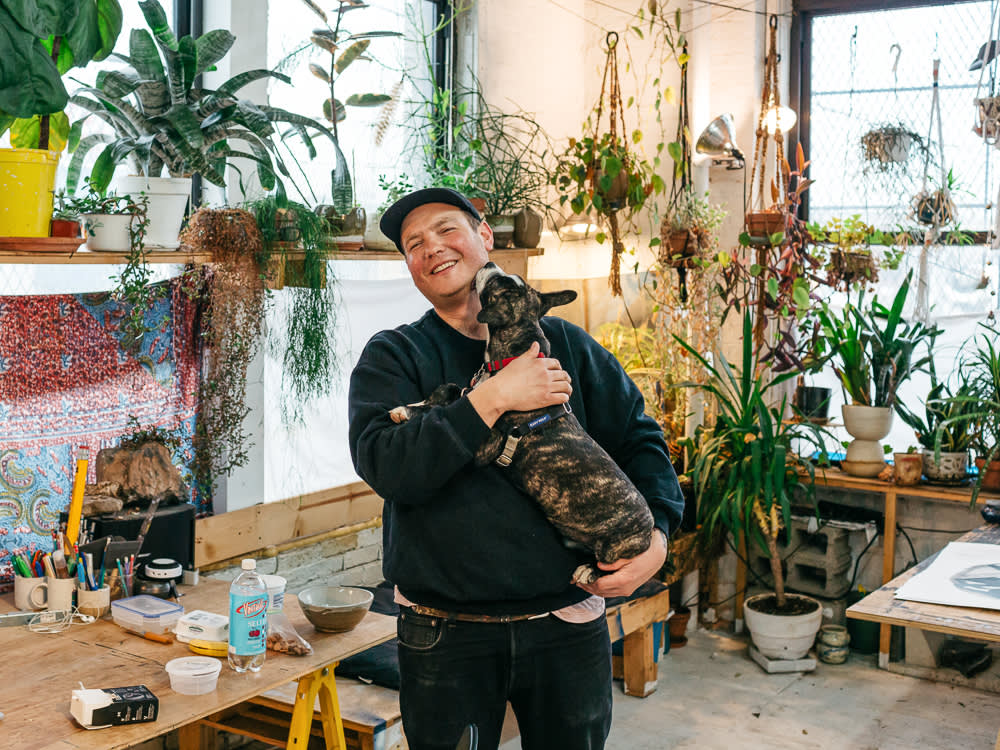 This Painter Takes His Rescue Dog Everywhere, Even the Gallery